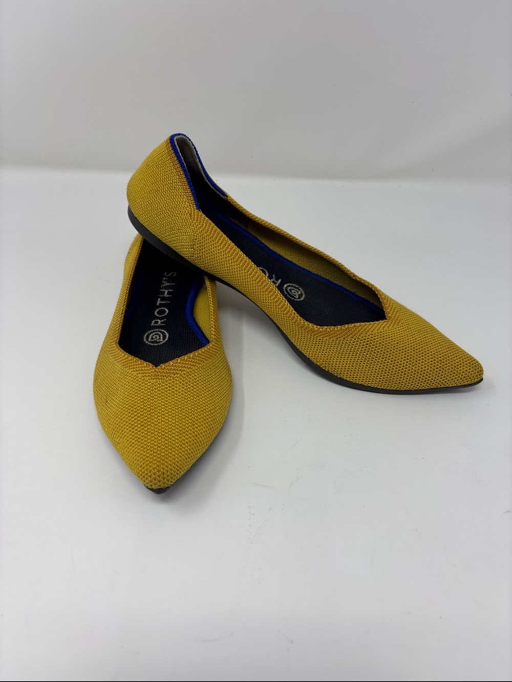Rothy's Pointed Knit Flat in Mustard 7‎ W7